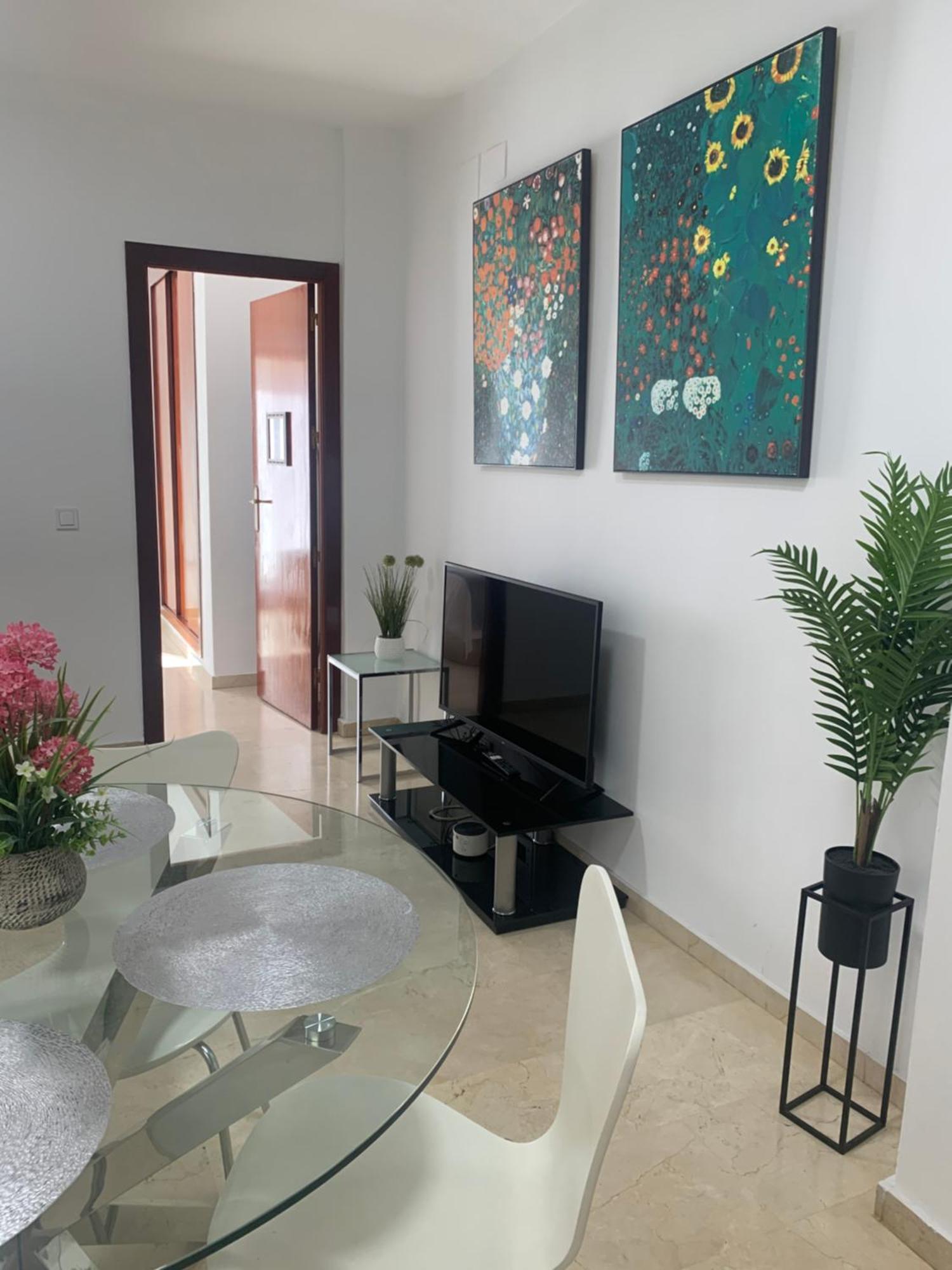 Beach And City Apartment A 50M De La Playa Fuengirola Ngoại thất bức ảnh